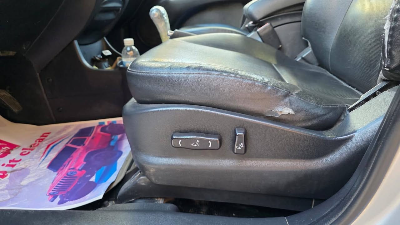 سبورتج للبيع
رقم ديالى مديل 2010 فول مواصفات بانوراما لكشنات الأماميه تدفئه كرسي سائق كهربائي المرأة شفط ***********
