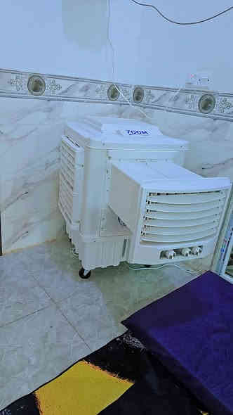 غراض للبيع 
ثلاجة السعر 60 ناقصهه بس غاز 
نانو بور السعر 70 بيم ولايت بيم 50
مبرده كونفيره جديده سعرهه بالسوك 325 وحاليا ابيعه 225لان محتاج وهيه كلش جديده استخدام بس 3اشهر وموجود الوصل مالتهه 
وطباخ سعره 25 مثل ما موضح بالصور 
الاتصال ع الرقم  او الخاص ***********
العنوان الفلوجة حي الشهداء نهاية شارع جامع السلام
