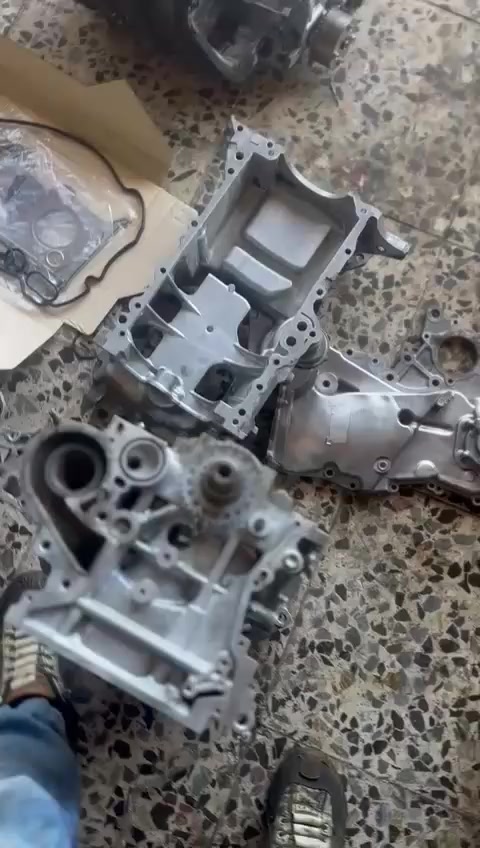 السلام عليكم ورحمة الله كل عام وانتم بخير وصحة وعافيه يارب ينعاد علينا وعليكم بالخير والسعادة 
اخوكم صفاء الفيتر   تجفيت جميع انواع السيارات فتح كير فتح صدر  كل شغلي مع ضمان مكاني بغداد جسر ديالئ القديم اي استفسار حاضر ***********
