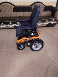 عربانه البيع جديدة مامستعمله 800 وبيه مجال 07739624401