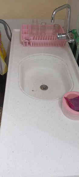 سلام عليكم للبيع كاونتر اللمنيوم قياس متريين مع ملحق متريين مع سنك مرمر متر ونص سعره 250 وبي مجال مكان مجمع البهاء. ***********
