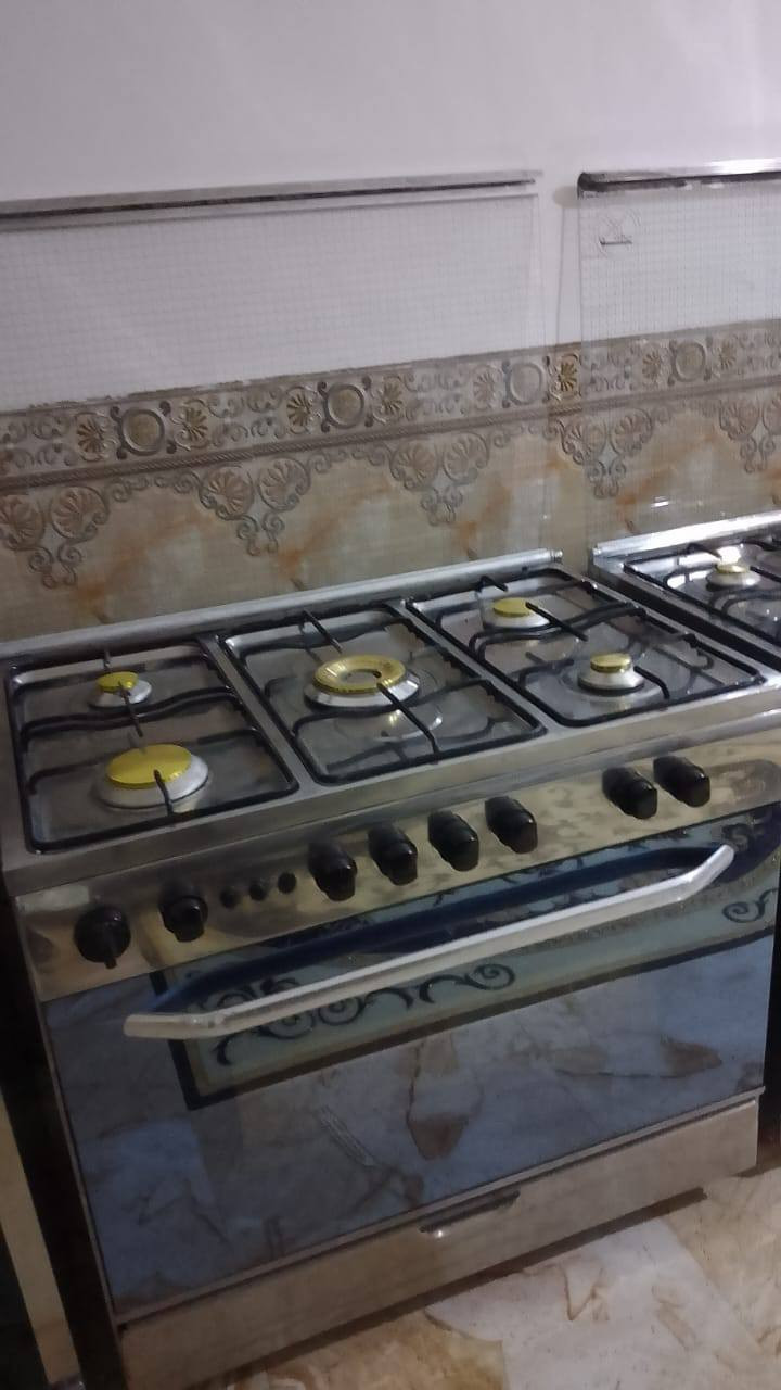 السلام عليكم طباخات للبيع جدد ونظيفات. للاستفسار  *********** اتصل على الرقم الخاص غير متوفر
