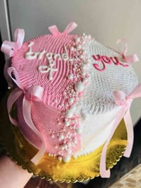 كيك قياس ٢٠ • حشوة ٥ طبقات • توصيل الحمزه والهاشمية