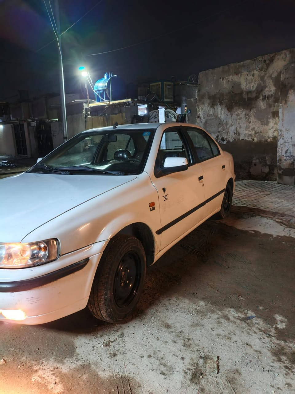 السلام عليك سمند موديل2009 للبيع
بيه بس باب صبغ مكينه وكير  مكفولات وتبريد مكفول وحداديه جديده تخم تأير جديد كهربائيات كلهن شغاله دوشمه جديده غرفته حلوه شوفت عينكم رقم إنكليزي تحويل ثاني يوم لسعر 40وبيه مجال عنوان بغداد مدينه الصدر استفسار ***********
