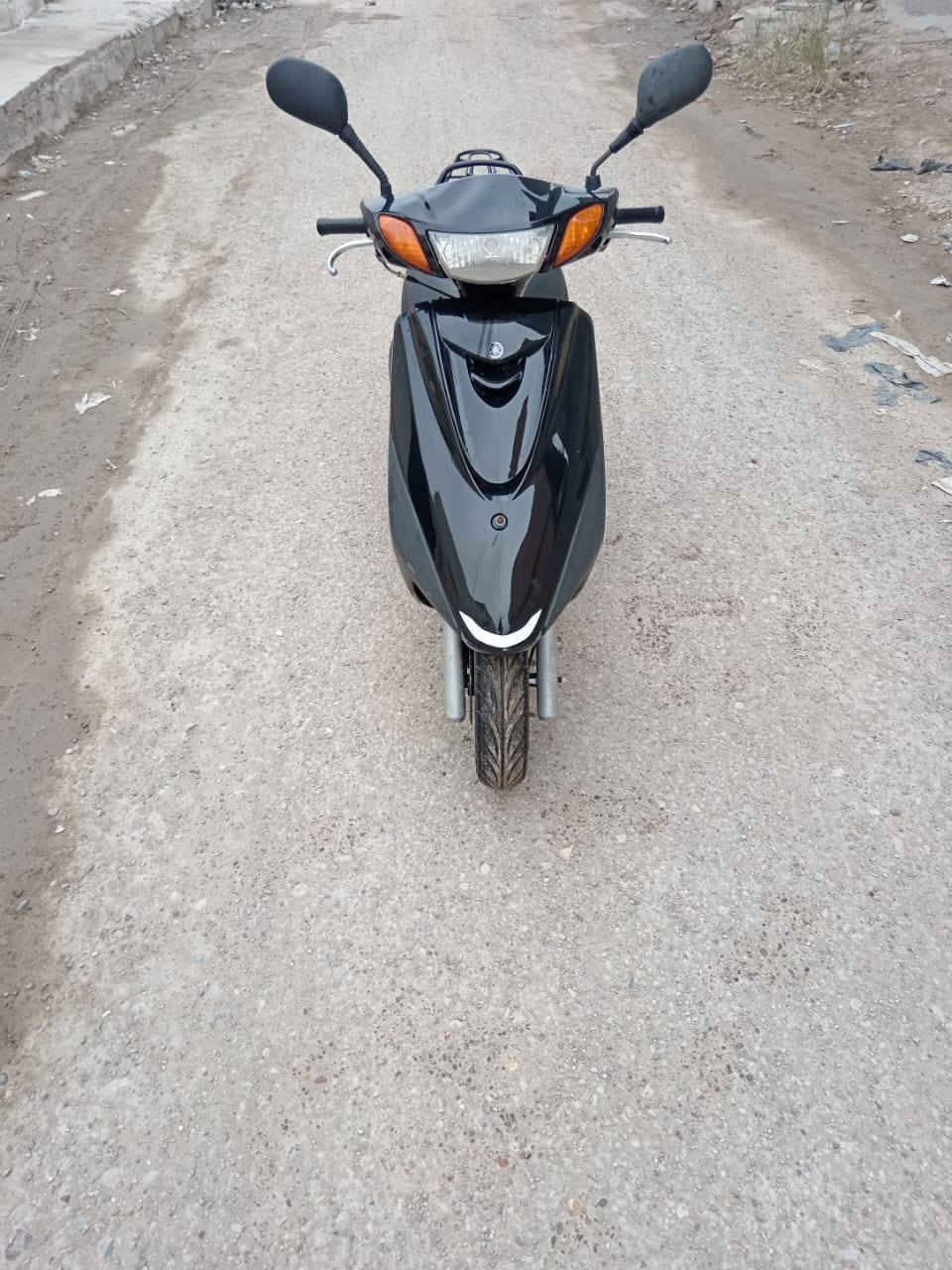 السلام عليكم الدراجه للبيع 
للاستفسار الاتصال ***********
السعر 550 الف
