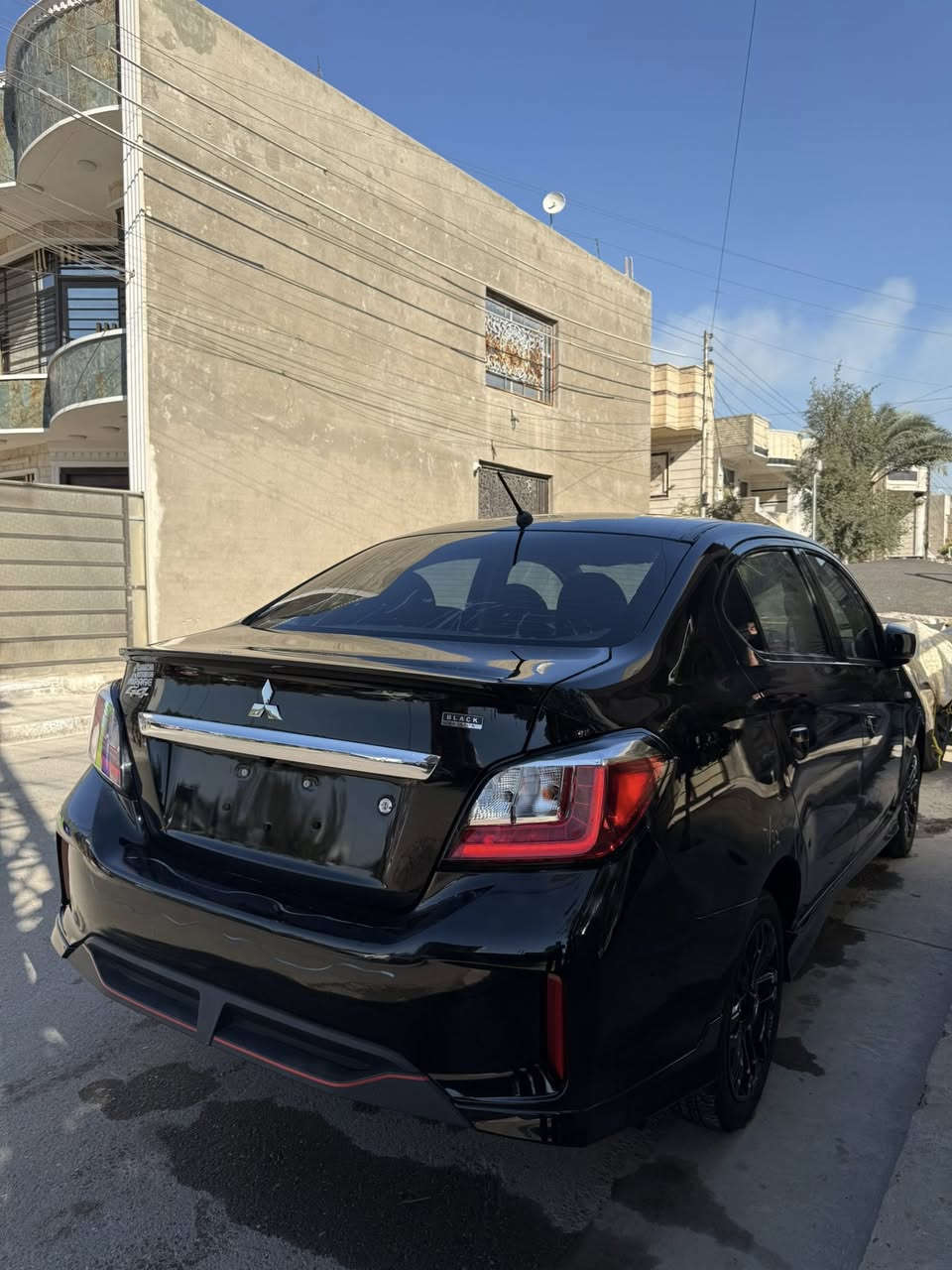 شباب مسيوبيشي ميراج ٢٠٢٤ بيت قطعه وحده صبغ فقط بس البنيد بدنه راديترات مي واديتر غاز تبريد كله بلادي مملعوب بي صعجه بالبنيد وبدلته السياره بلاك ادشن فول للاخير عده البصمه داخل احمر رادار تحديد مسار ماشيه ١٨  الف دخول جديد رايده ب ٩٧ وبيه مجال ان شاء الله بدون رقم تترقم جميع المحافضات مكاني بغداد الدوره 
***********
