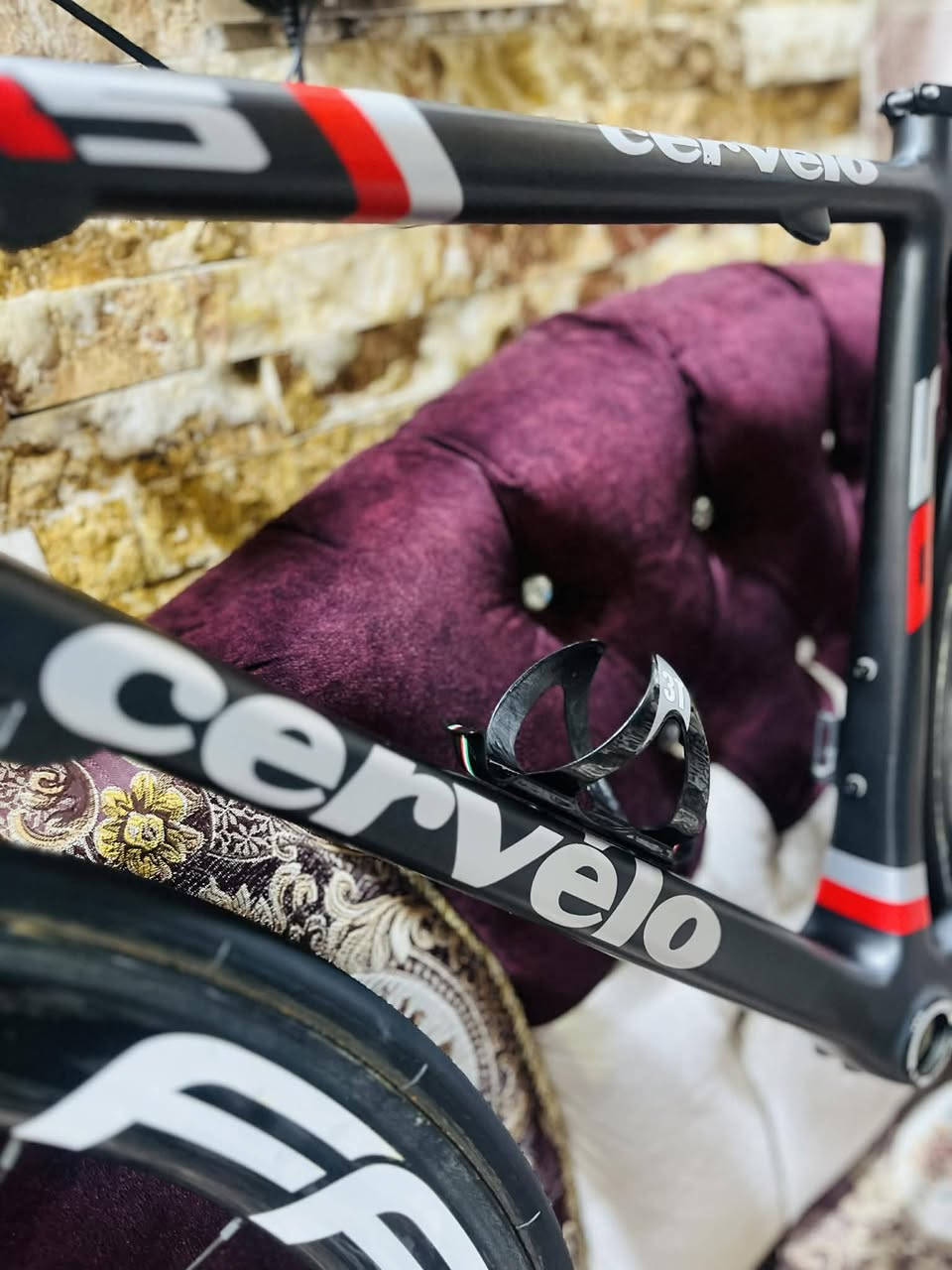 فريم سيرفلو للبيع دراجه كامله كاربون نقصه سستم ابيع بس فريم او بس وياله ماكو مشكله سعر دراجه كامل 750$


**إذا كنت صاحب هذا الإعلان وتريد حذفه لأي سبب، رجاءا أرسل رسالة إلى الدعم الفني**