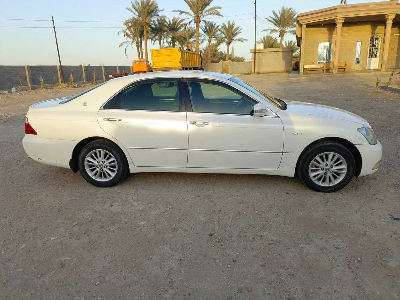 السلام عليكم ادوات شاهينه موديل 2004 شاصي 82 كصت قماره فقط سياره كارتون السعر 55 بيه مجال المكان فلوجه الاتصال ***********
