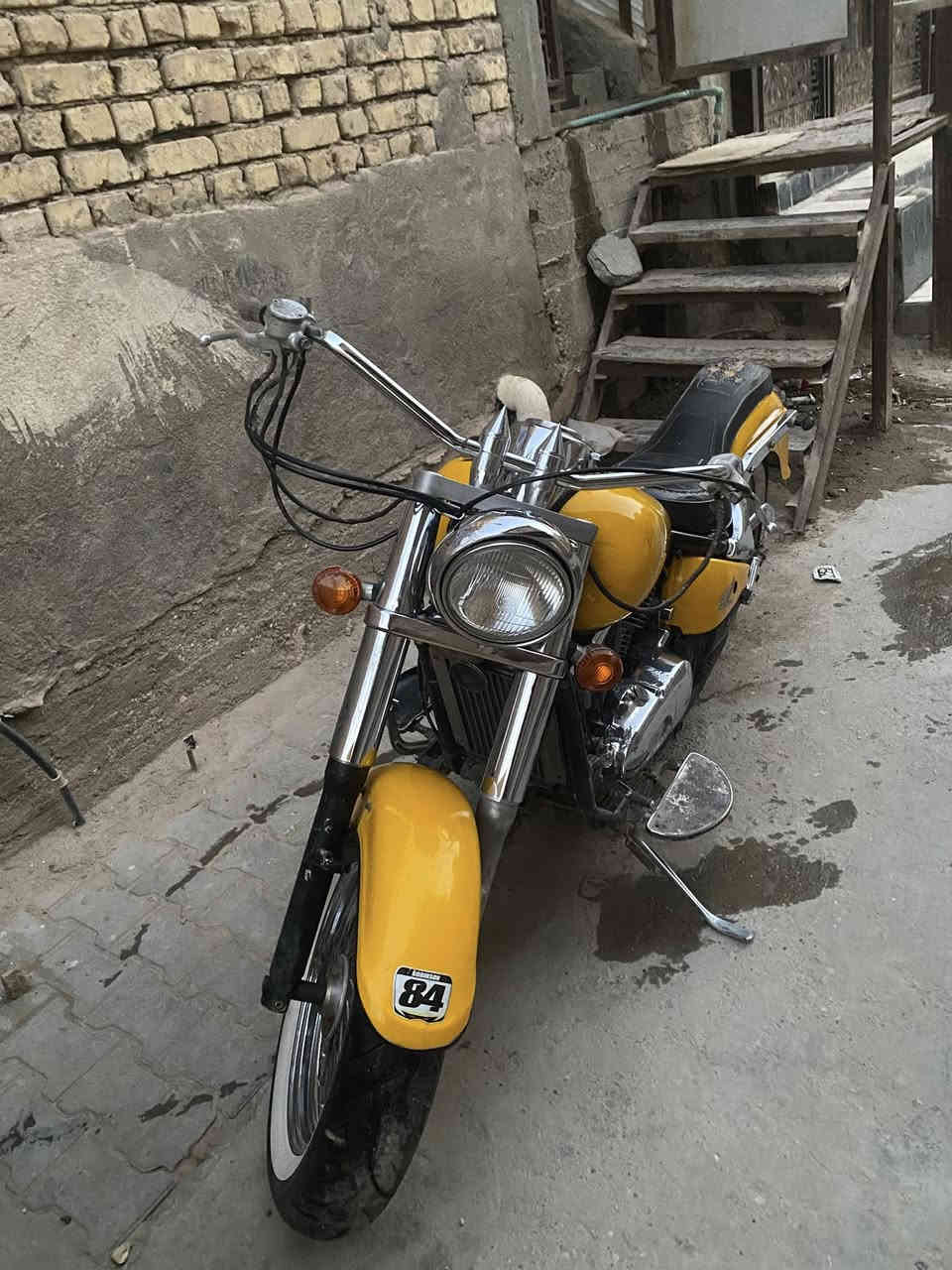 السلام عليكم
كاوازاكي فولكان 400cc

بدون رقم 

دراجه نضيفه وجاهزه بيها ملاحضات بسيطه

دراجه معروفه مكينه تانكي كهربائيات تايرات كلهن خير من الله

#السعر ١٢  بيها مجال تعجبك تعال كلبها وجيب وياك فيتريه واقتنع وبلعافيه عليك

#رقمي ***********

#مكانها ناصريه
