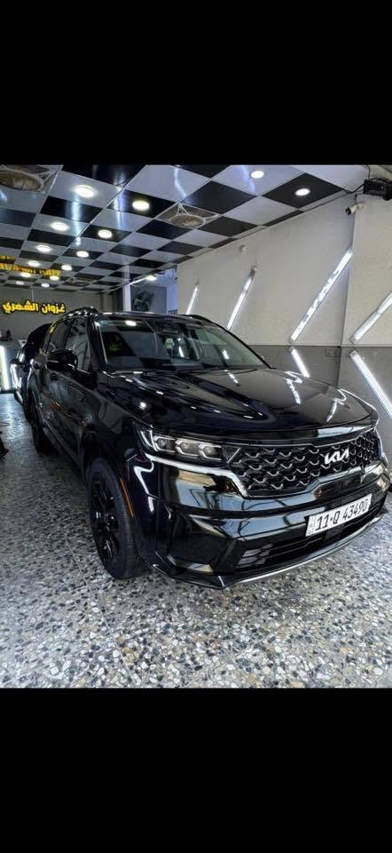 سورنتو 2022 sx فول مواصفات
السعر 190$
بيع فقط 

محرك السيارة 2500 تيربو 

حادث السيارة جاملغ خلفي جهه السايق والباب الخلفي الصندوك بدون ايرباك ما طاك ولا واحد 
المواصفات :
رقمها بغداد هزه وسنويه جديد وباسمي 
 بانوراما

كشنات جلد سياحي منفصل 

كشنات كهرباء + تدفئة 

حساسات امامية خلفية 

رادارات أمامية جانبية + كامرة دوارة

توقف ذاتي امامي خلفي 

5 وضعيات قيادة 

شاشة تبريد لمس 

فول تحكمات ستيرن 

قيادة ذاتية + تحديد مسار + مثبت سرعة + تصحيح مسار 

شاحن لاسلكي 

اوتو هولد + هاند بريك بصمة 

بصمة أبواب وتشغيل وصندوق 

ويل كب حجم 20 أسود بلادي 

مانع تصادم + نقط عمياء 

فور ويل 4x4

وبعد هواي مواصفات السياره جديدة وجاهزة من كل النواحي 
تخم تاير جديد قبل اسبوع

تواصل ***********
