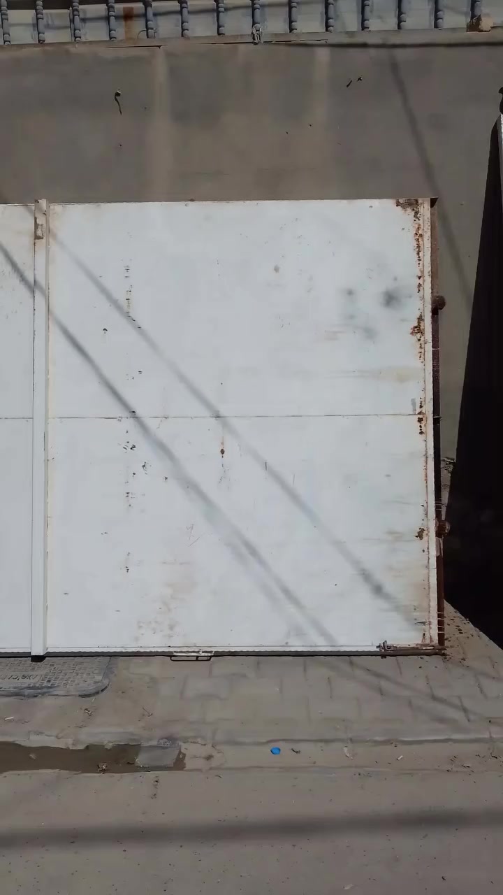 لله مصلي علا محمد ول محمد
يابه سلام عليكم بيبان ثنين نضيفات مابيهن اي شي سلايت لبيبان 
امانت الله تجي وتشوف 
لباب ثكيل واصلي مايزحزح اصلي من امه للبيع 
للبيع مال محتاج سعر جدا مناسب 🔥
رقمي ***********
