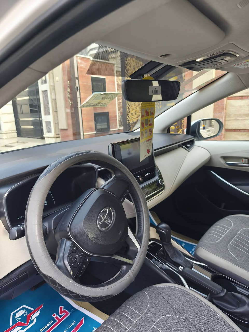 السلام عليكم
للبيع سيارة كورلا موديل 2024 شركة ساز أربيله بأسمي محرك 1800 كامل مواصفات ماعدا الفتحه ماشيه 64الف 
سيارة حلوه ونظيفه 
مكان السيارة بغداد اي استفسار الاتصال بالرقم ***********
السعر المطلوب 190$
