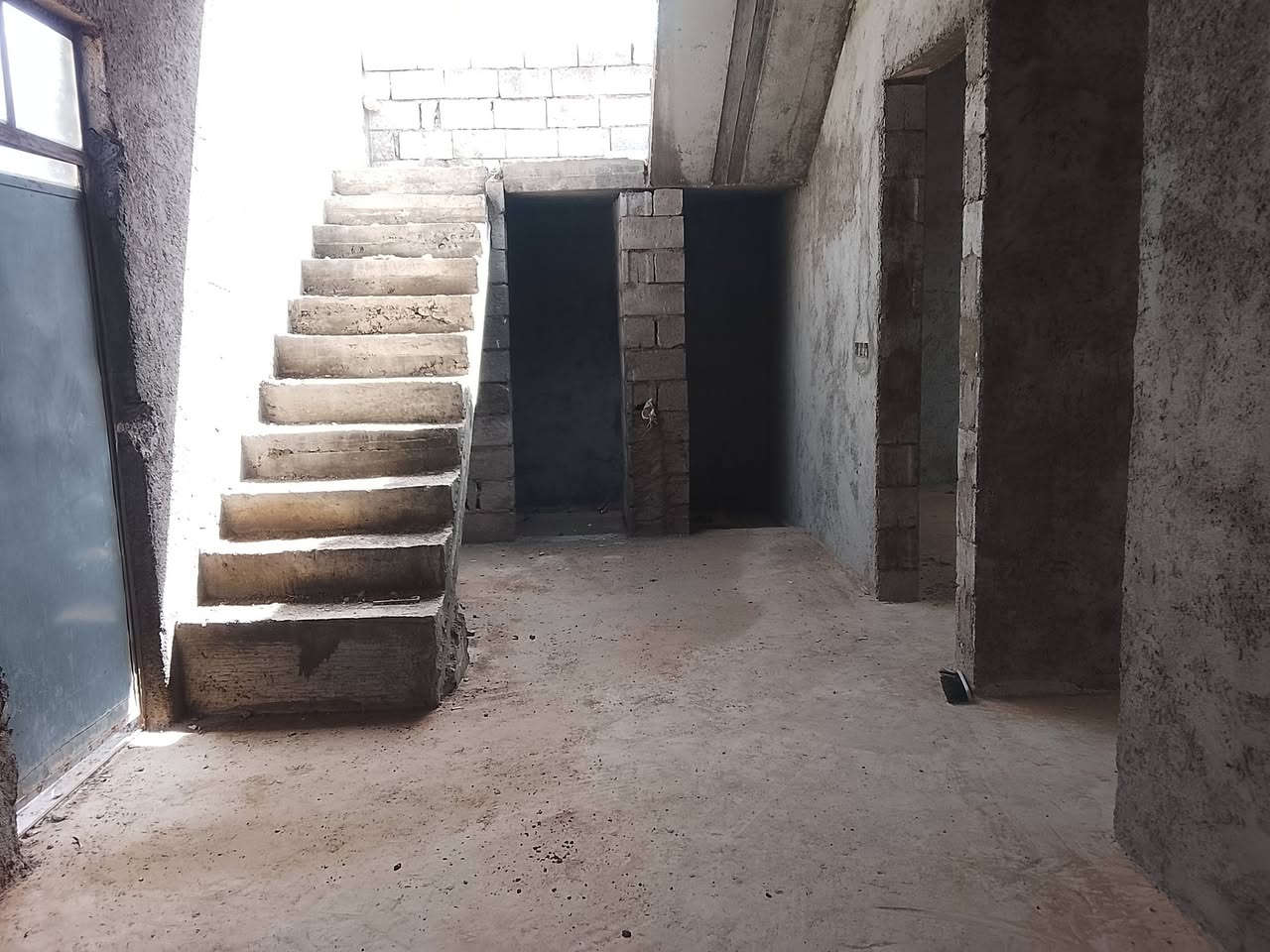 سلام عليكم مشتمل اللبيع المساحه 374 مكلف بلنشر انتصل عل رقم الهاتف *********** العنوان سعده مقابيل سكه الحجر سعر 13 وبي مجال تحياتي للجميع
