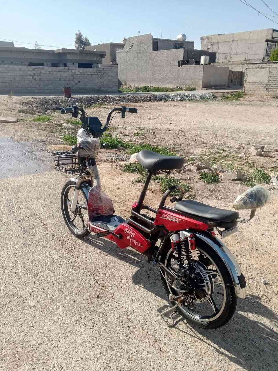 سلام عليكم عندي هاذ الموطور كامل مكمل للبيع والاستفسار على الرقم***********
