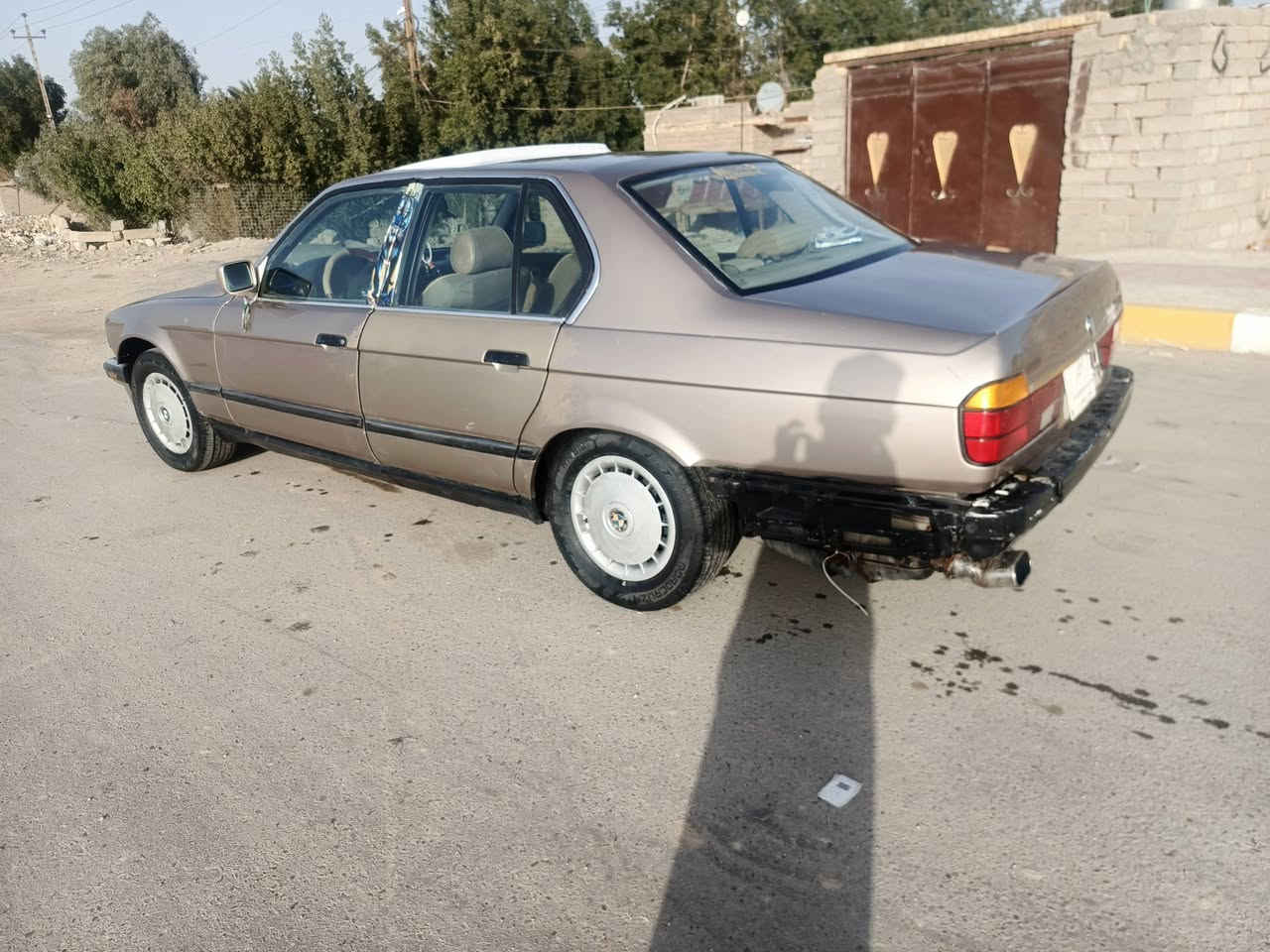 بسبب الوعود الكاذبة اعيد نشر وتم تنزيل سعر سلام عليكم بي إم 730 كير عادي مكينه بلاديه تبريد شقال حداديه 70% كهرباياته شقاله رقم نجف وراعيه بالنجف ويريد تحويل مكان ناصرية مركز سعر 30 وبيه مجال واذا مراوس حسب الاتفاق *********** بسبب الوعود الكاذبة اعيد نشر
