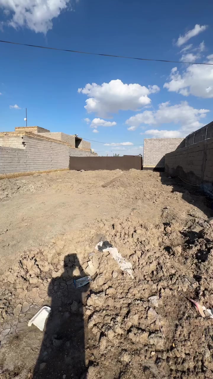 📍الرميثة_ابو صريفة
 قطعة مساحتة250  خدمات كاملة  قرب مجمع العزوز  قريبة على مدرسة الطفل العربي  السعر12 وقابل للتفاوض ***********
