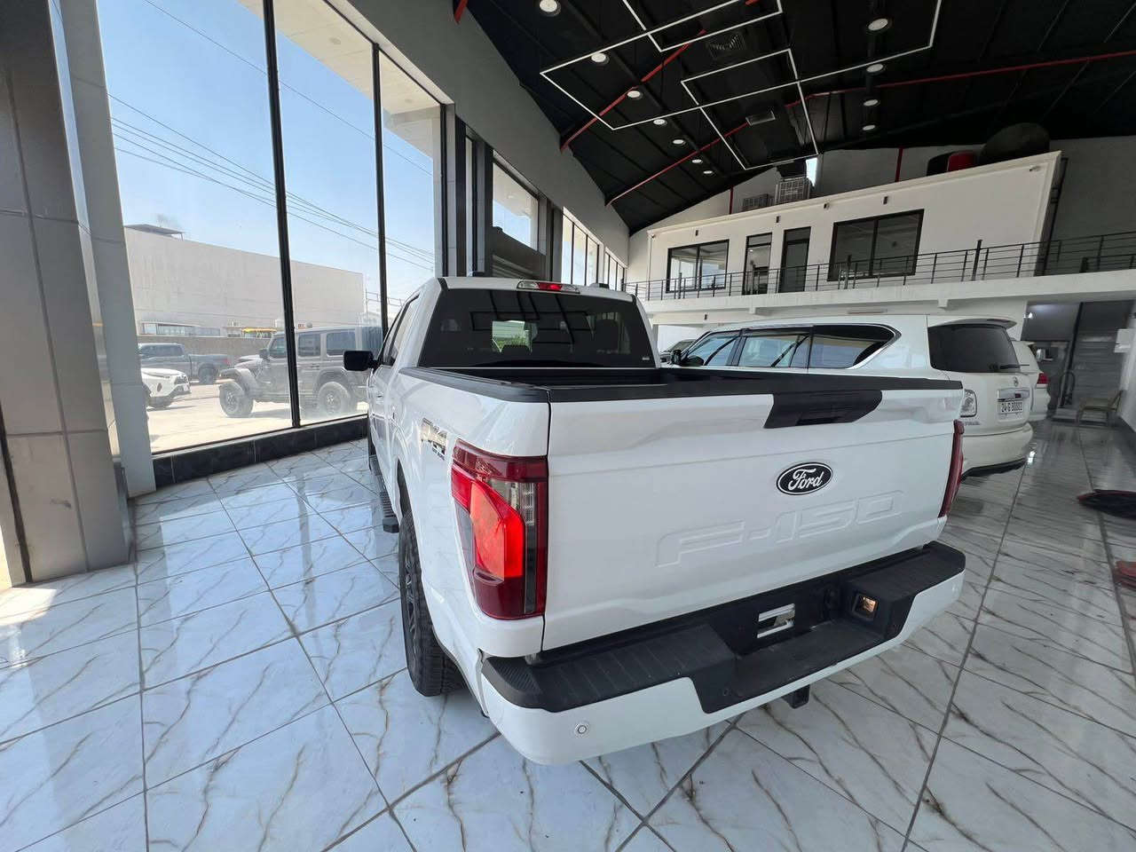 فؤرد-150-
موديل-2025
مواصفات-XLT-فول
سلندر-V-8
ماشي-5000ميل
***********
*********** أربيل, العراق
