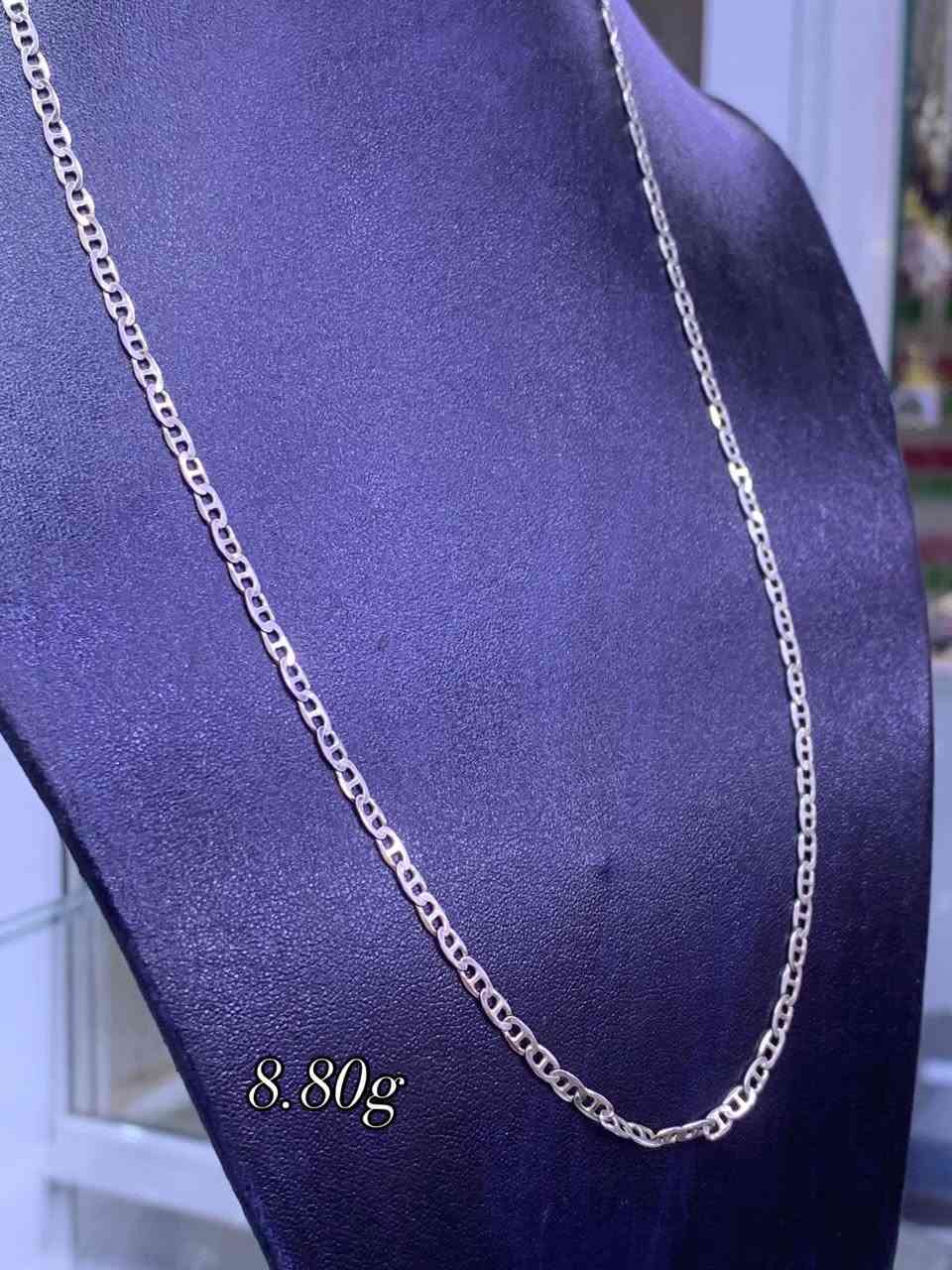 فضة 925هيبة تليق بك.. وتفاصيل تكتمل بها إطلالتك!
تعكس سلاسل الفضة لدينا مزيجاً بين القوة والأناقة. صُممت خصيصاً للرجل الذي يبحث عن التميز في أدق التفاصيل.
• خامة أصيلة: فضة إسترليني عيار 925 عالية النقاء.
• تصاميم متنوعة: (كارتير، فيراري، جنزير، ومبروم.موناكو).
• متانة فائقة: لمعة تدوم طويلاً ومقاومة للتأكسد.

للحجز دايركت او واتساب ***********
متوفر توصيل لكل العراق

العنوان/بابل/الحصوة/خلف جامع اسامة بن زيد/داخل عمارة الذهب
