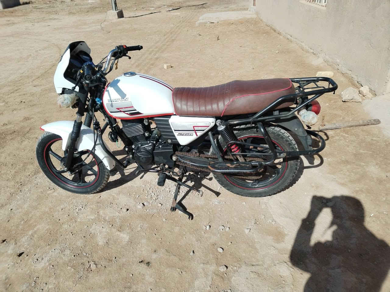 لبيع دراجه دايون ٢٢كفاله عامه برغي ما مفتوح بيه دراجه حلوه بمعنه الكلمه خاص ما اجاوب اتصل وبيك خير وتدلل
***********
