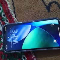 ايفون ١١ برو • ٦٤ • شاشه اصلية