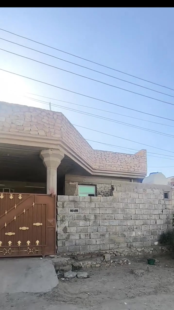السلام عليكم
بيت للبيع
حي البكر الشرقي - قرب مدرسة القاهرة
طابو صرف...المساحه 200م
اي استفسار على الرقم ***********
