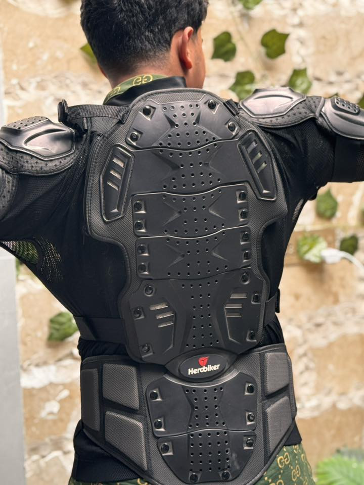 درع دراجه القياس 3XL السعر 35 مع التوصيل 📍بغداد 
📲***********
