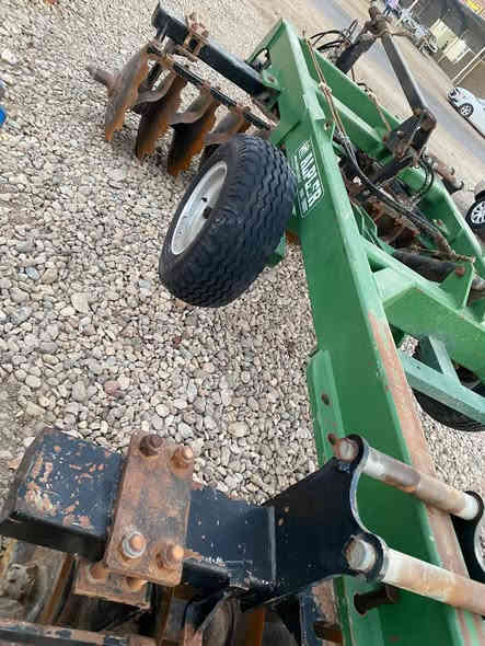 دسك البلير باب اول حجم24نضيف جدا جاهز للعمل واسط الزبيديه معرض الاخوين *********** ***********
