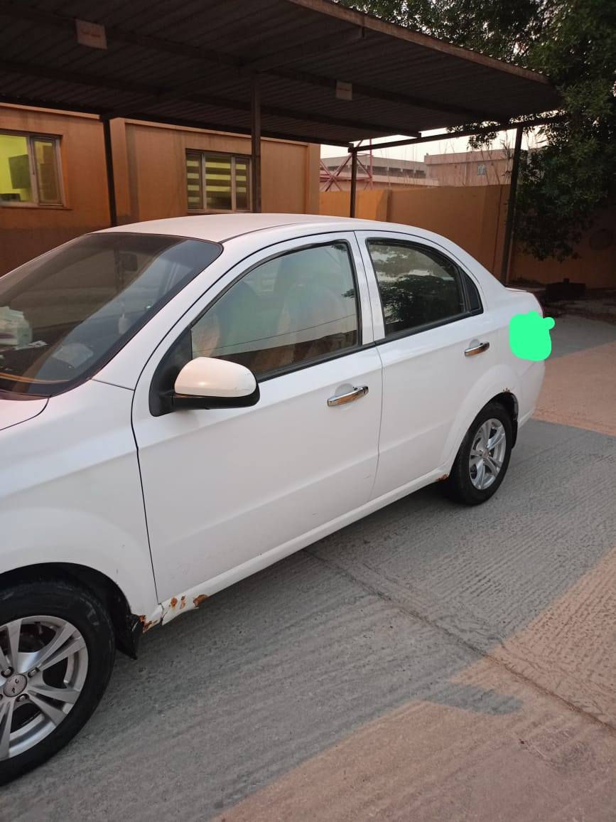 سلام عليكم
مديل ٩
مثل موضح بسونار
وبيه خياسات واضحه
مكان نجف
سعر ٦٩
***********
