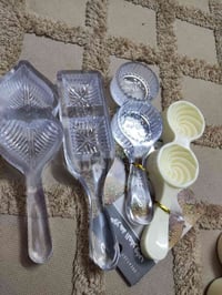 قطع أخيرة • 4 قطع • عاج اكريلك