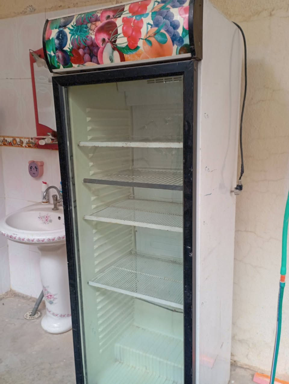 براد عدد اثنين شغالات شطر سعر الواحد 170 الف مكاني رحيماوه ***********
