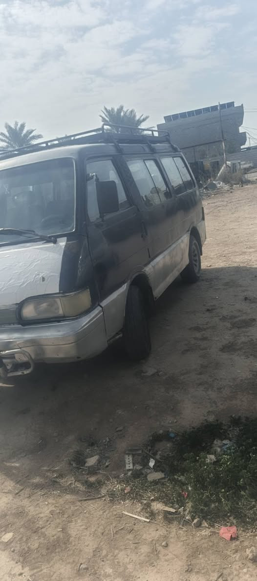 سلام عليكم سياره لبيع 94 سنويه 28محرك وكسل مكفوالات بس لكير يفلت ***********
