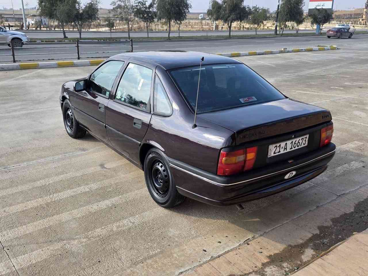 سلام عليكم من رخصة الأدمن المحترم عندي اوبل فكترا المان وضمان موديل 92..رقم سليمانية جديدمحرك حجم 20.كيرعادي
.بشرط لاصرف ولابخار. سيارة صبغ عام لل جمالية فقط بدون ضربة كلة ع بيلاد بدون خياس.  قفل مركزي كنترول.سيارة 4اطارات وباتري كلة جديد صدر امامي وخلفي كله جديد كهربائي شغال سيارة جديدة مابي دينار مصرف ترايك وين متريد السعر 47وبيهة مجال كلش بصيط.لل شراي رجاء مو شراي اعبر منشور بكلمة حلوة مكان سيارة كركوك شورجة ملاحظة بدون اقصاط بدون مراوسة فقط ابيع نقد.لل تفاصيل خابر الرقم ***********.
