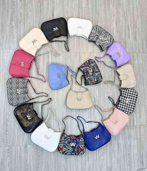 بيع جمله ومفرد  قناة جمله https://t.me/CUTE11  للتواصل واتساب ***********      عنوان دهوك اسواق ربيع قرب هوتيل دنيا
