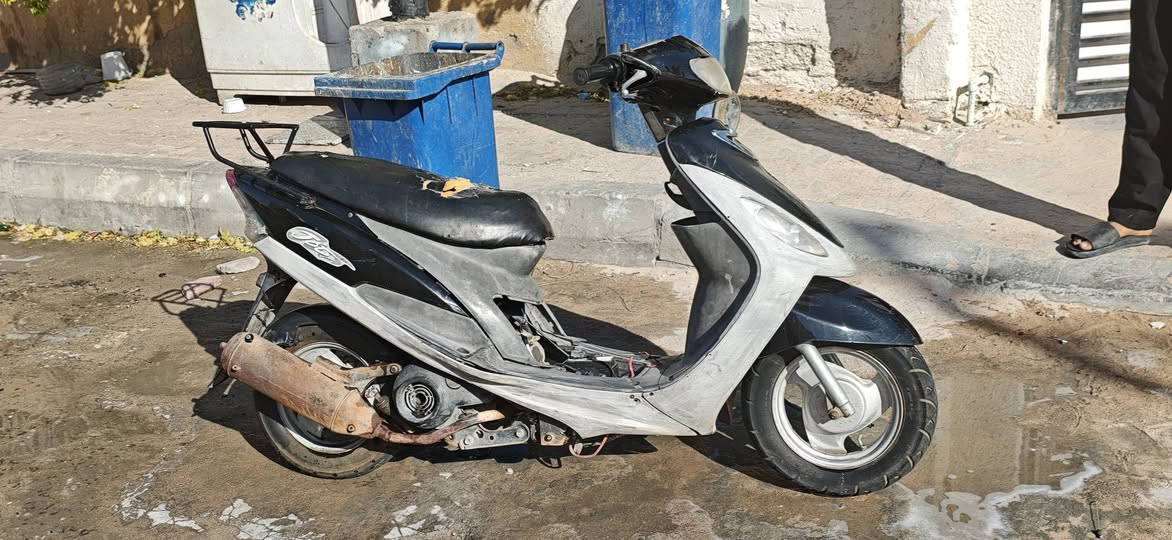 السلام عليكم ماكس قجمه نضيفه ما مفتوحه بس يرادله ترتيب سعره 300 وبيه مجال حك الجيه الاستفسار ***********
