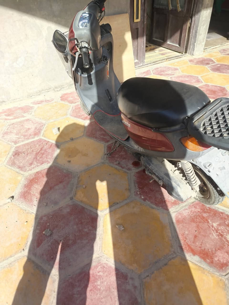 دراجه للبيع فول مواصفات ***********
