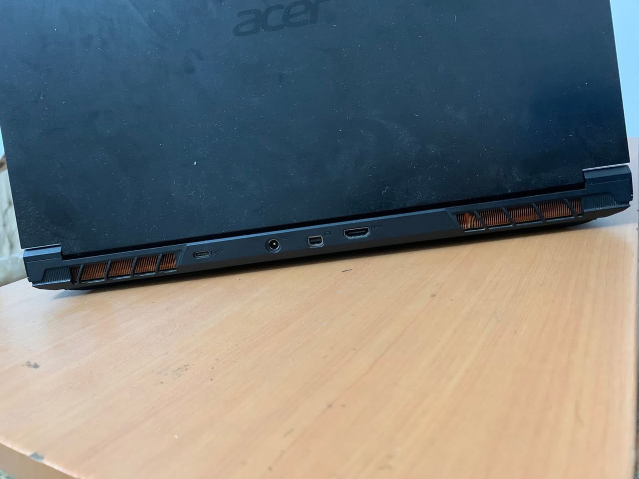 ACER Shadow SH15-51 
CPU : 13th Gen Intel(R) Core(TM) i7-13620H
RAM 16 DDR5
Hard 1T
GPU : RTX 4060 8G DDR6
الشاشة :  2560×1440 (2K / WQHD)
حجم الشاشة : 15.6 بوصة
معدل التحديث: 165Hz
تغطية الألوان: 100% sRGB

للبيع قيم السعر


**إذا كنت صاحب هذا الإعلان وتريد حذفه لأي سبب، رجاءا أرسل رسالة إلى الدعم الفني**