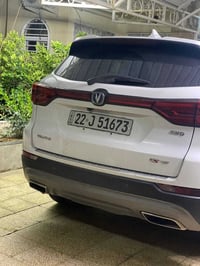 شانجان cs75 2019  ماشية 157000  السعر 125 07705203676