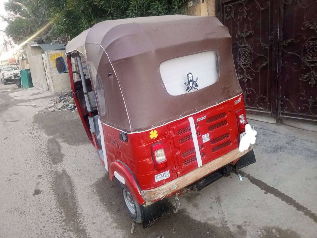 سلام عليكم تكتك للبيع مكينه 20تكتك مصبوقه لجماليه فقط مديل 18 مكن  تكتك المين اثانيه سعر 5وبيه مجال لشراي ***********هاذ رقمي
