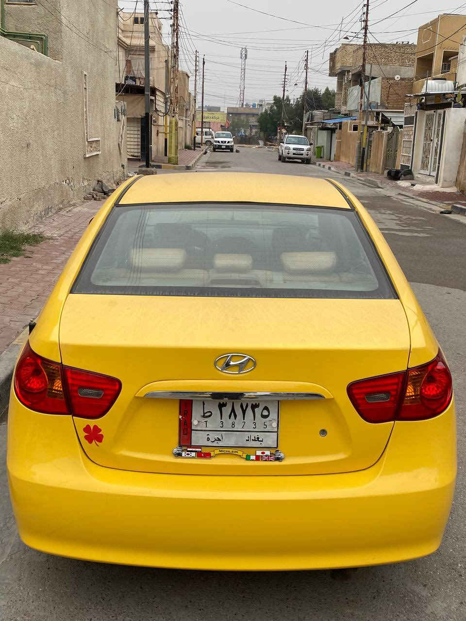 السلام عليكم
البيع النترا مقدس موديل 2007 
وارد امريكي مكينه 2000 دوش 
بيهه 3 قطع تبديل بنيد وجاملغ امامي ثنين 
بدون لا الغد ولا شاصي والقطع الي مبدلات موجودات انطيهن ويه سياره 
صبغه السياره جديده اني صابغها  على ايدي 
مكينه وكير طبكه وحده جدد مبدلهن 
منضومه مال تبريد كلهه جديده حته فريز مبدل 
تخم تاير وتخم ويل جديد 
مدوشم  ارضيه وكشنات وسفاري 
منضومه مال بانزين جديده حته مبدل عبوه كامله مال تفصيخ وموجوده وحده حتياط بصندوك 
من لاخير معمر سياره على ايدي قبل 5 تشهر ومصروف عليهه هواي 
سنويه ال 27 
رقم بغداد بسمي تحويل ثاني يوم 
مكاني بغداد الحسينيه مال راشديه 
السعر 87 وبيها مجال 
رقمي ***********
