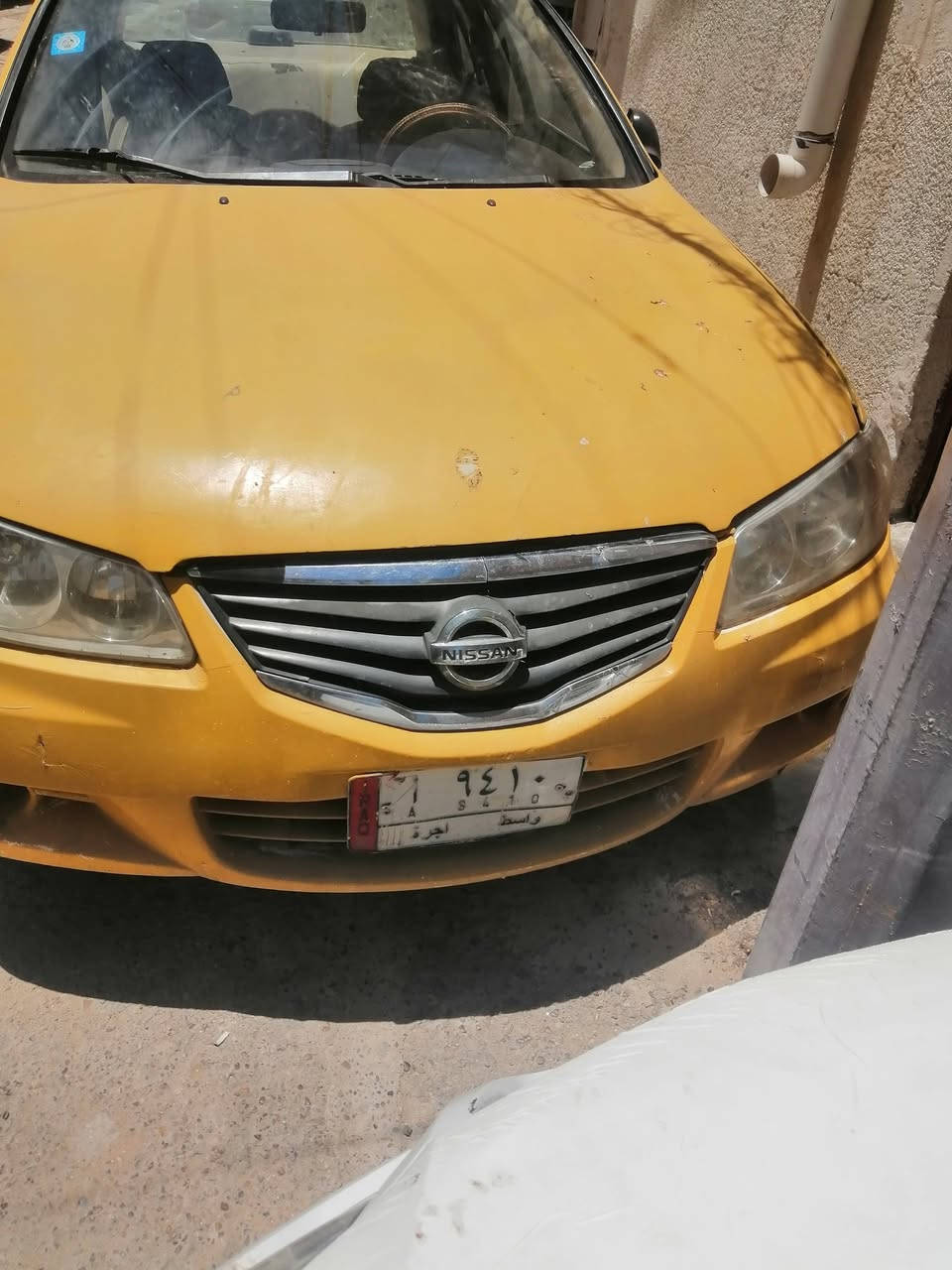 السلام عليكم سياره نيسان سني موديل ٢٠٠٤ شخاله مكينه قبغ أسود كهربائيات شخاله صاحبه الشرعي يريد تحويل مصفره هيئه وغرامات رقم واسط مكان بغداد الاتصال *********** السعر ٤٥ اوبيه مجال
