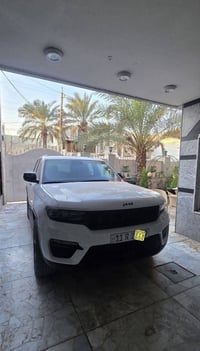 جيب لاريدو 5 راكب موديل 2024 أمريكي الحادث   تبديل بنيد وصبغ  الشواصي ...