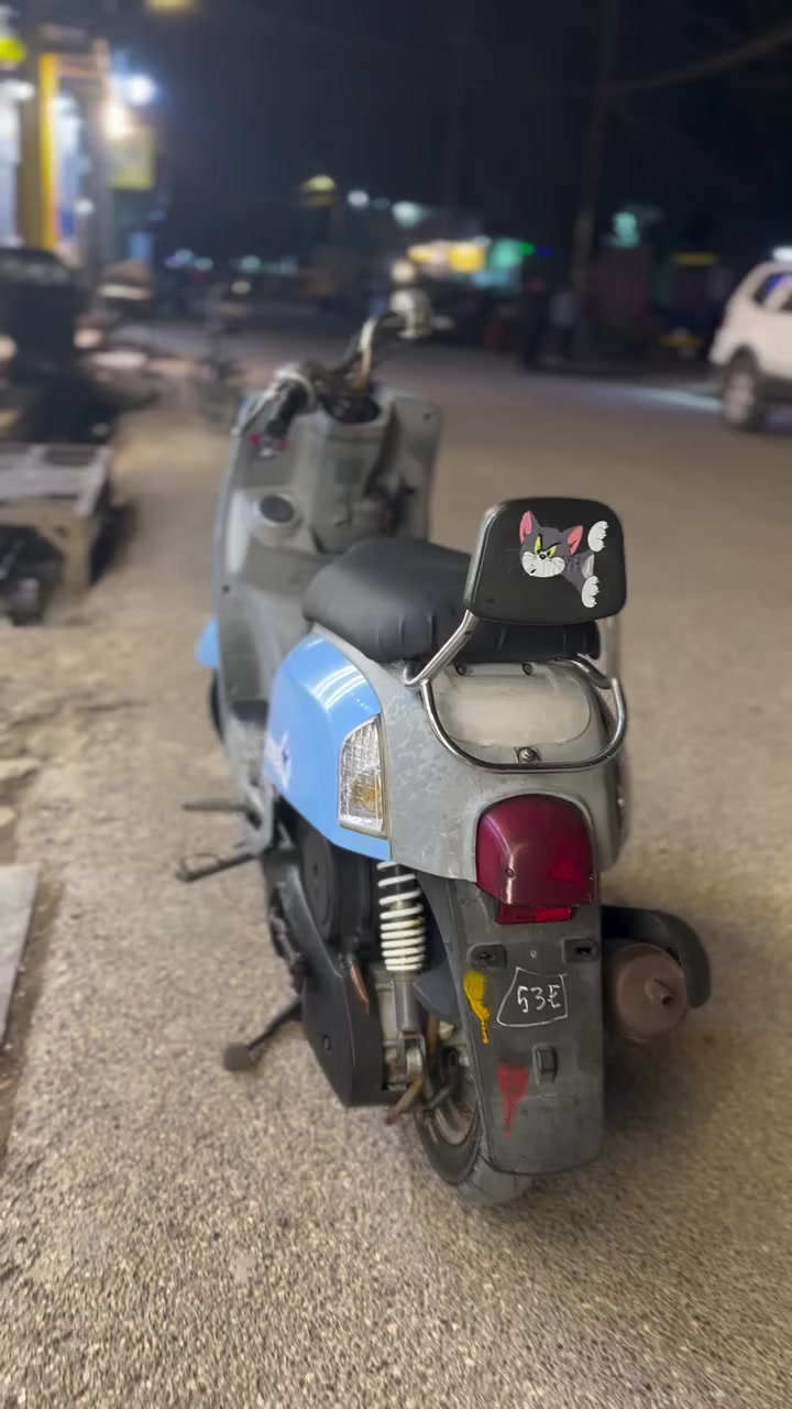 للبيع بوليس سمائي ختم واحد
مكفوله 
العداد مالته موجود 
السعر خاص او الاتصال 
***********
