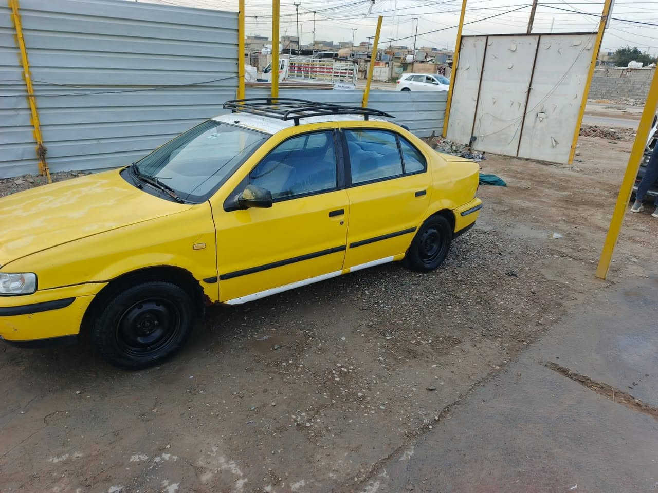 سمند موديل 9 سيارة جاهزة اي نقص مابيهه بيع مستعجل السعر 15 الشراي الاتصال على هاذ  ***********
