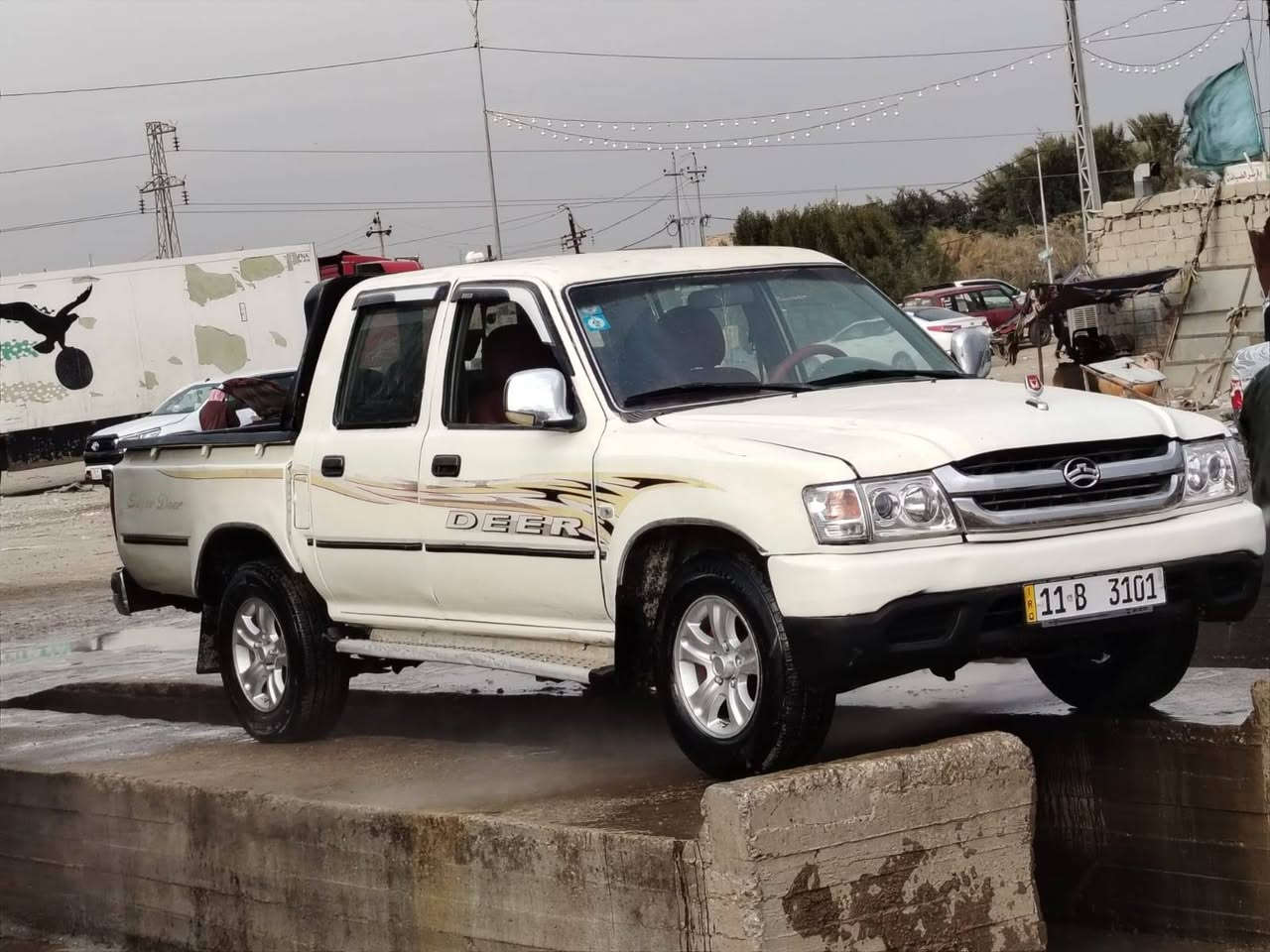 السلام عليكم
بيكم دير للبيع موديل 2011 مكفولة من الضربة والتبديل
كير محرك شاصي مكفول
كهربائيات كلها شغاله تخم تايرات
رقم بغداد انكليزي بسمي سنويه جديده
العنوان. الديوانية 
السعر 53
للاتصال ***********
