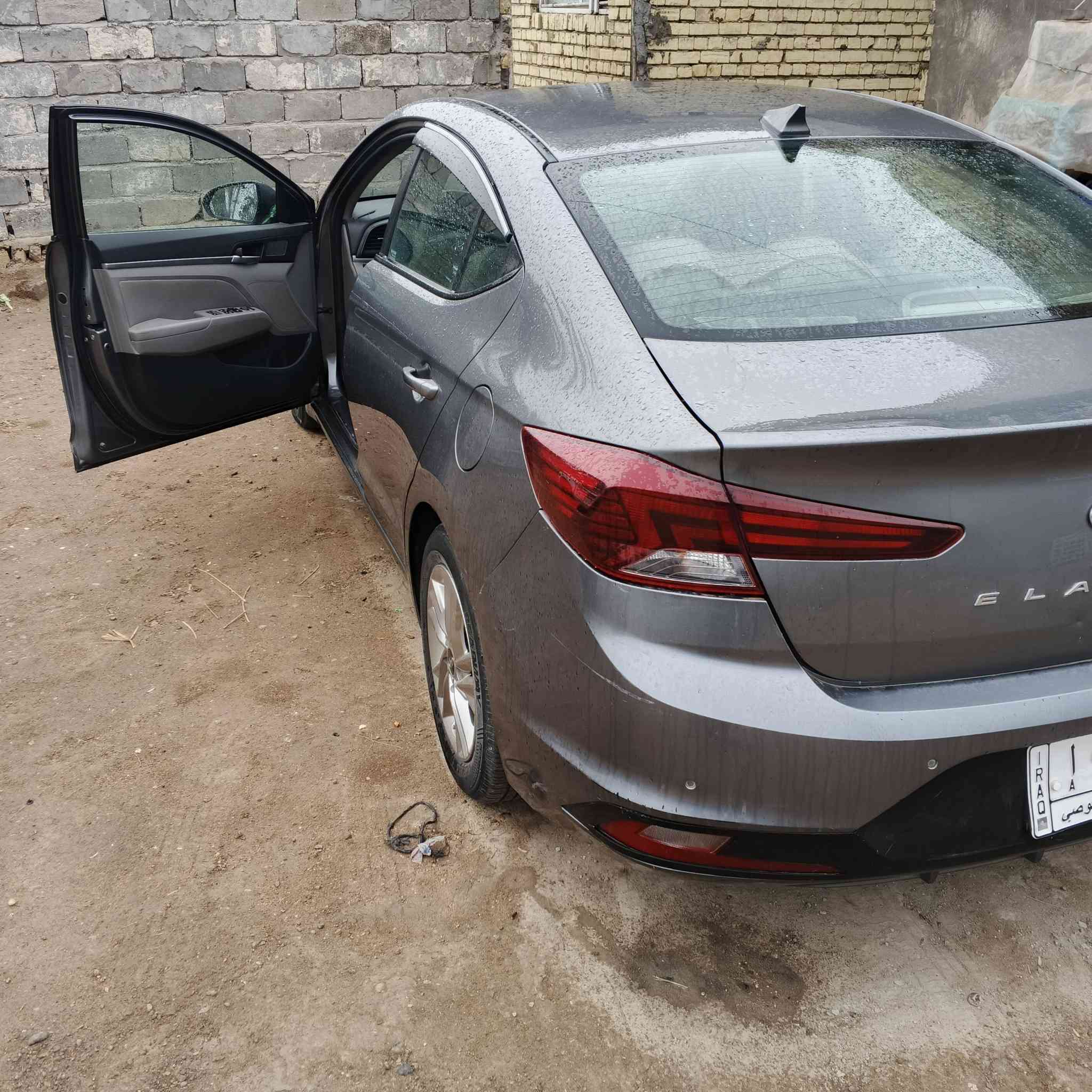 السلام عليكم النترا موديل 19 امريكي
حادث قطعتين 
ماشيه 80ميل 
كير محرك شركة السعر 128بيه مجال 
حله ابي غرق رقم الهاتف 
***********
