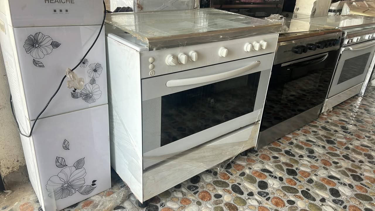 توفرت طباخات مستعملة نضافة ١٠٠٪؜  ✅✅
توفر الكريازي المصري✅✅ 
والطبخات الاردية  🔱🔱
والايطالية ونضافة جدا ممتازة✅✅
وبأسعار مناسبة  يم مجمع السلطان  
العنوان سدة الهندية _نهاية العلكاية _مجاور محلات حيدر جروان  
رقم الوتساب ***********
