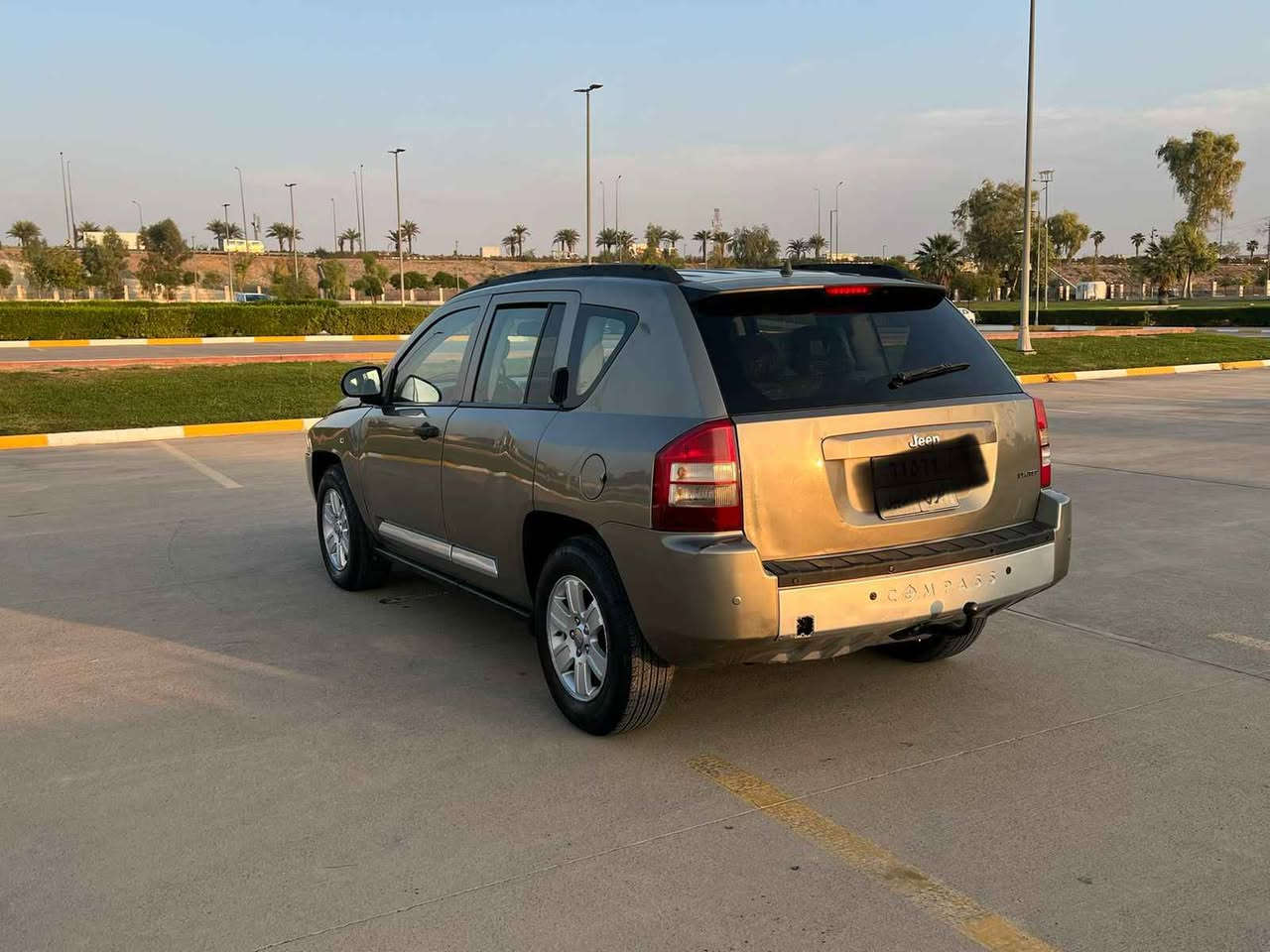 السلام عليكم
السعر فقط 71 📍ومجال
للبيع او مراوسه برقم شمالي جيب كومباس موديل 2007 محرك 4 سلندر حجم المحرك 2400 السياره فول فول مواصفات 1/1 السياره گير محرك طخم تايرات كله شرط كهربائيات كلها شرط السياره بيها 3 قطع صبغ بدون دواخل وبدون ضربه سياره جاهزه وحلوه تحويل تريد او وكاله حاظر وغرامات شرط السعر 71 ورقه ومجال وعليها 400$ دولار غرامه ينزل من السعر مكان السياره اربيل للتواصل الاتصال
***********- بي واتساب
***********- بي واتساب
*********** أربيل, العراق
