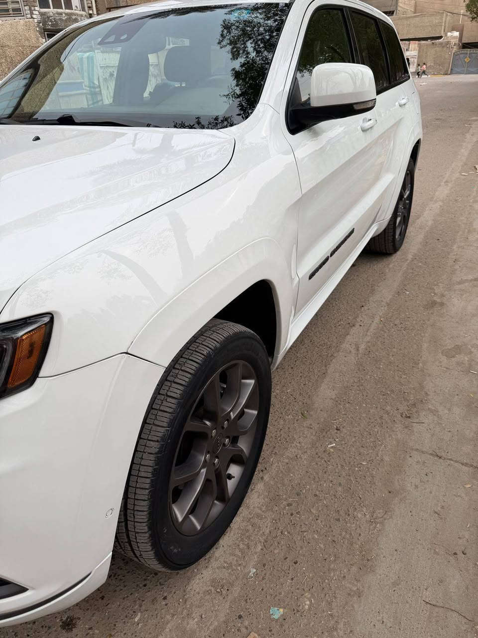 سلام عليكم جيب سومت موديل ٢٠٢٠ فول ١/١ كير محرك كفاله عامه وارد أمريكي صور الحادث معه النشر سياره اي نقص ما بيها سعر ٢٣٠ $ عنوان بغداد اي ستفسار *********** ليس متواجد عله الفيس
