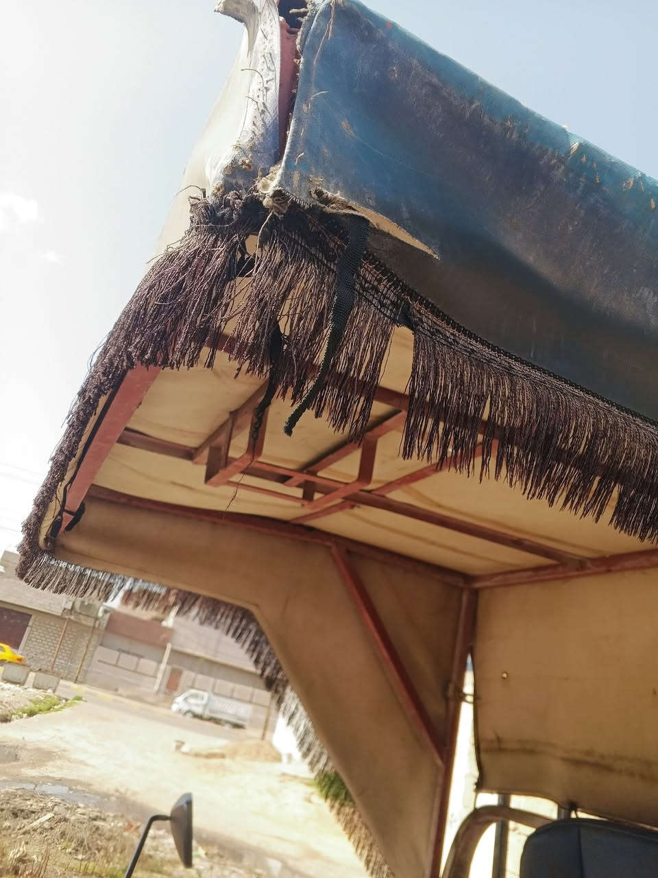 السلام عليكم جنج للبيع سليمانيه سعره 50 وبي مجال قليل بس باب وره مابي ***********
