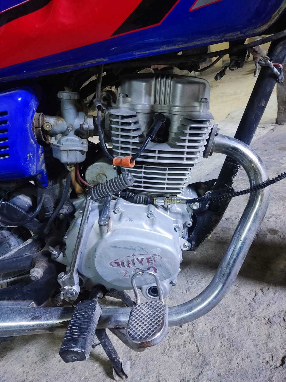 سلام عليكم
ماطور جاهز  كهربائيات ليت امامي او خلفي ويل خلفي او تاير جديد نشاط فول للبيع السعر 350 او بي مجال بسيط الطيبين او يرهم مراوس حسب القناعه دبلات بيهن ثكل شويه خاص متواجد


**إذا كنت صاحب هذا الإعلان وتريد حذفه لأي سبب، رجاءا أرسل رسالة إلى الدعم الفني**